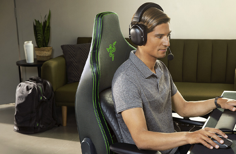RAZER GAMING CHAIRS. BUILT TO BE THE BEST.